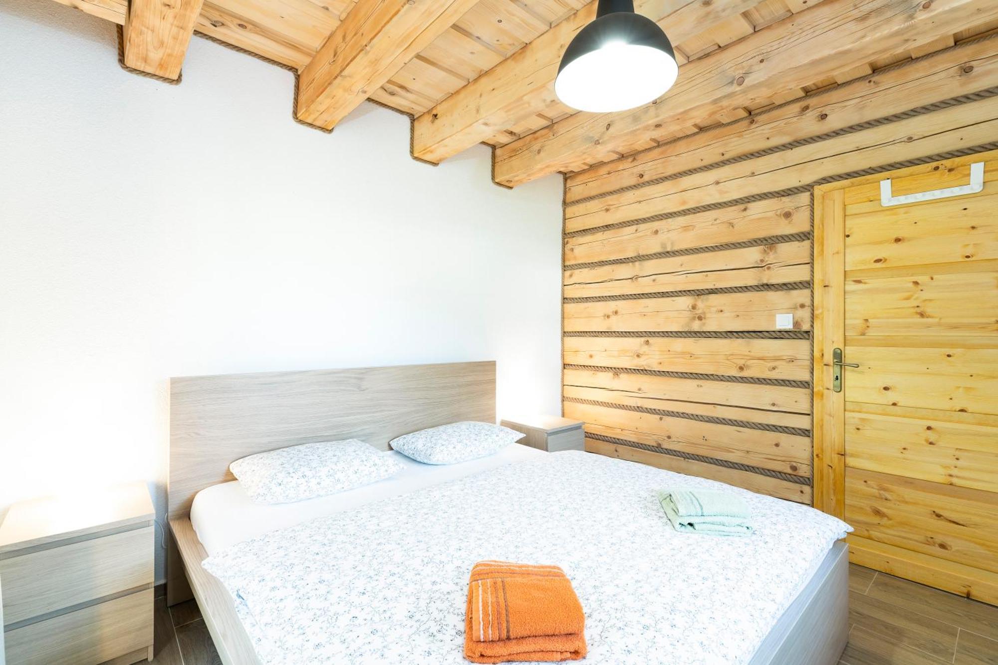 Drevenice Liptov - Ski & Hiking Apartments Lazisko 외부 사진